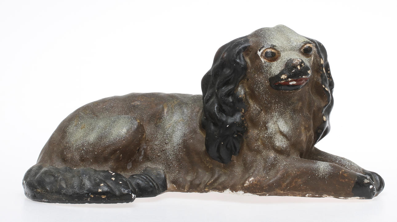 FIGURIN, Hund, gips, 1900-talets första hälft.