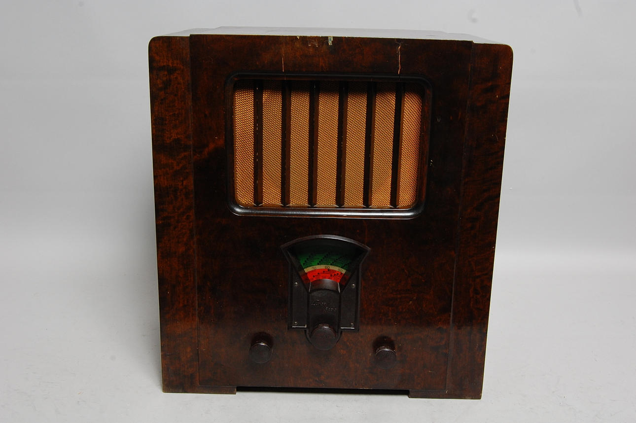 RADIO, Luxor, 1920-tal.