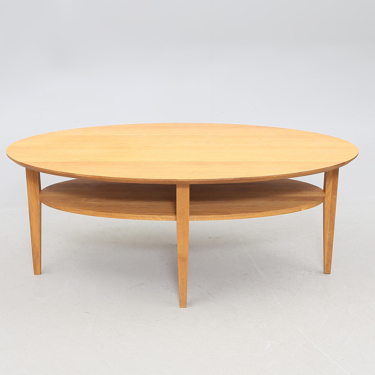 BORD, ek, ovalt, samtida.