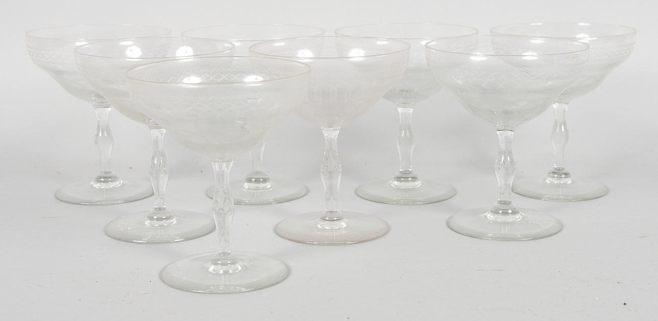 CHAMPAGNESKÅLAR, 8 stycken, pantograferad dekor.