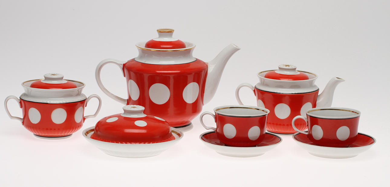 KAFFE- och TÈSERVIS, 16 delar, porslin, Temopolskij, Ukraina, 1950/60-tal.