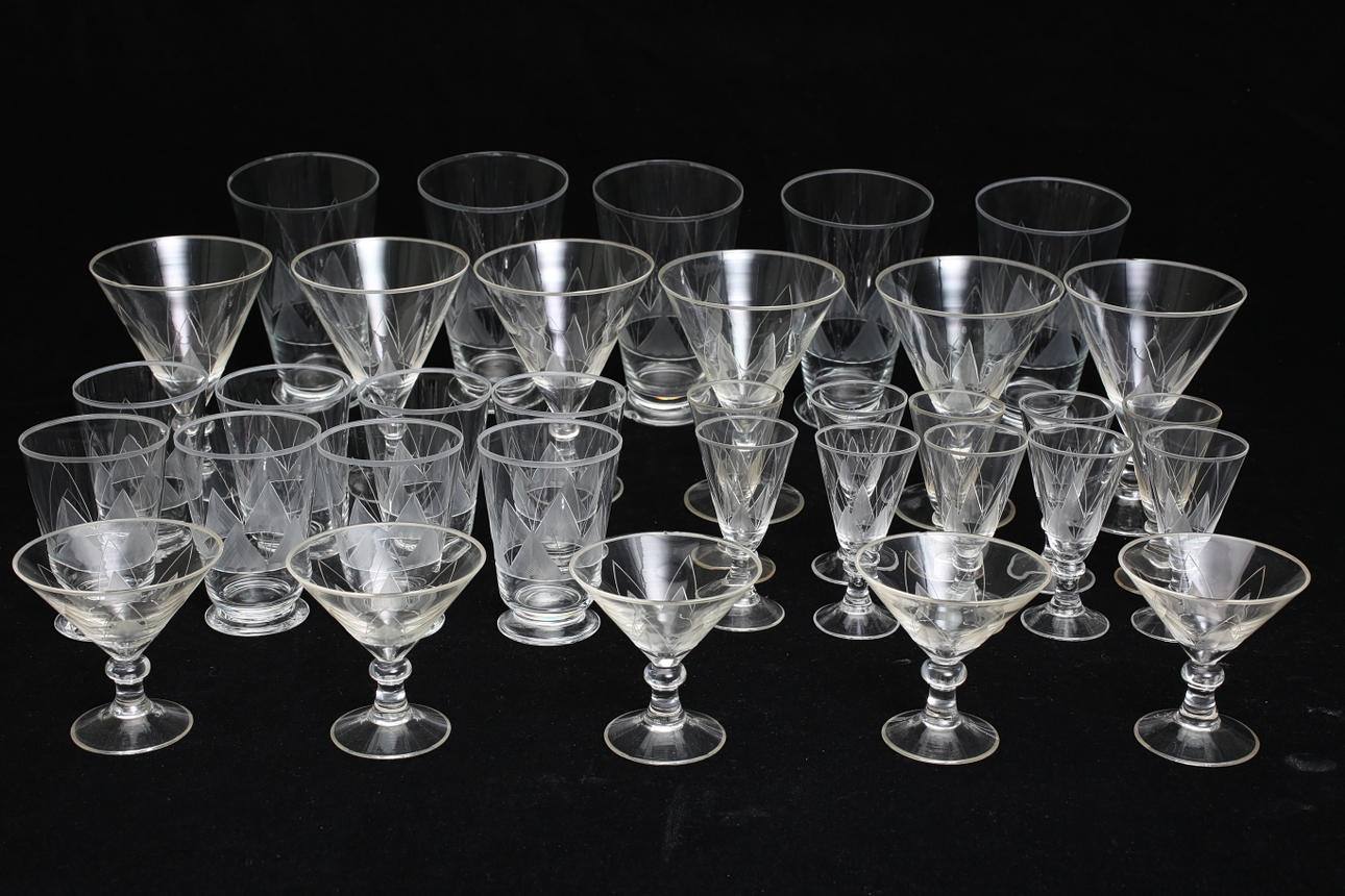 GLAS 34 stycken, olika.