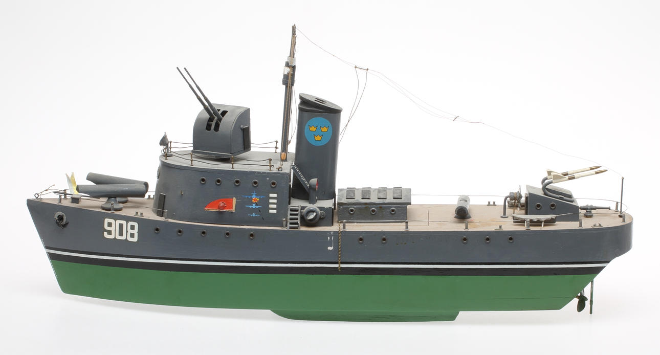 BÅTMODELL, batteridriven, Svenska Marinen märkt ULF 908.