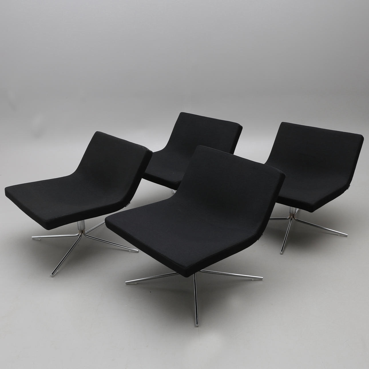 SESSEL, VIERTEILIG, "BOND", OFFECCT.