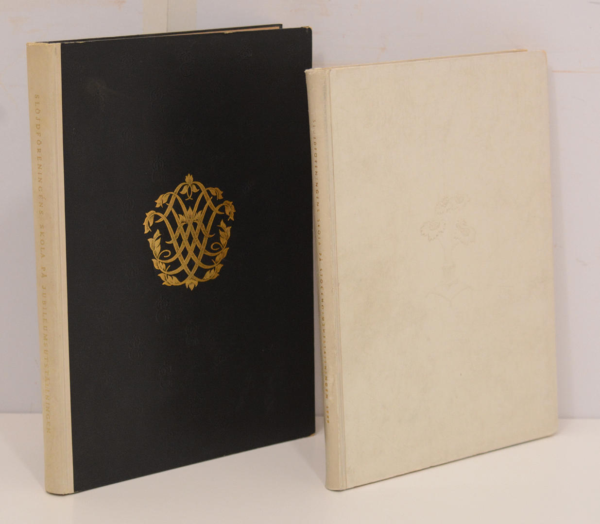 Slöjdföreningens skola 1923 + 1930.