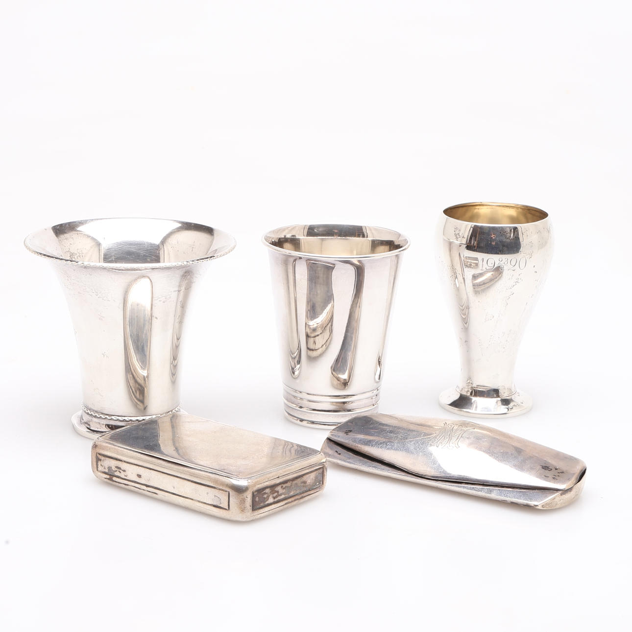 BRILLENETUI, BOX, TROPHÄEN, Silber.