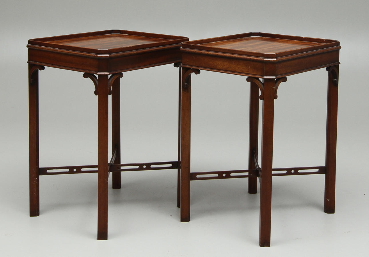 LAMPBORD, 2 st, England för Nordiska kompaniet,1900-tal.