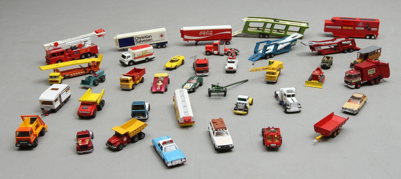 MODELLBILAR mestadels MATCHBOX. Cirka 25 stycken.
