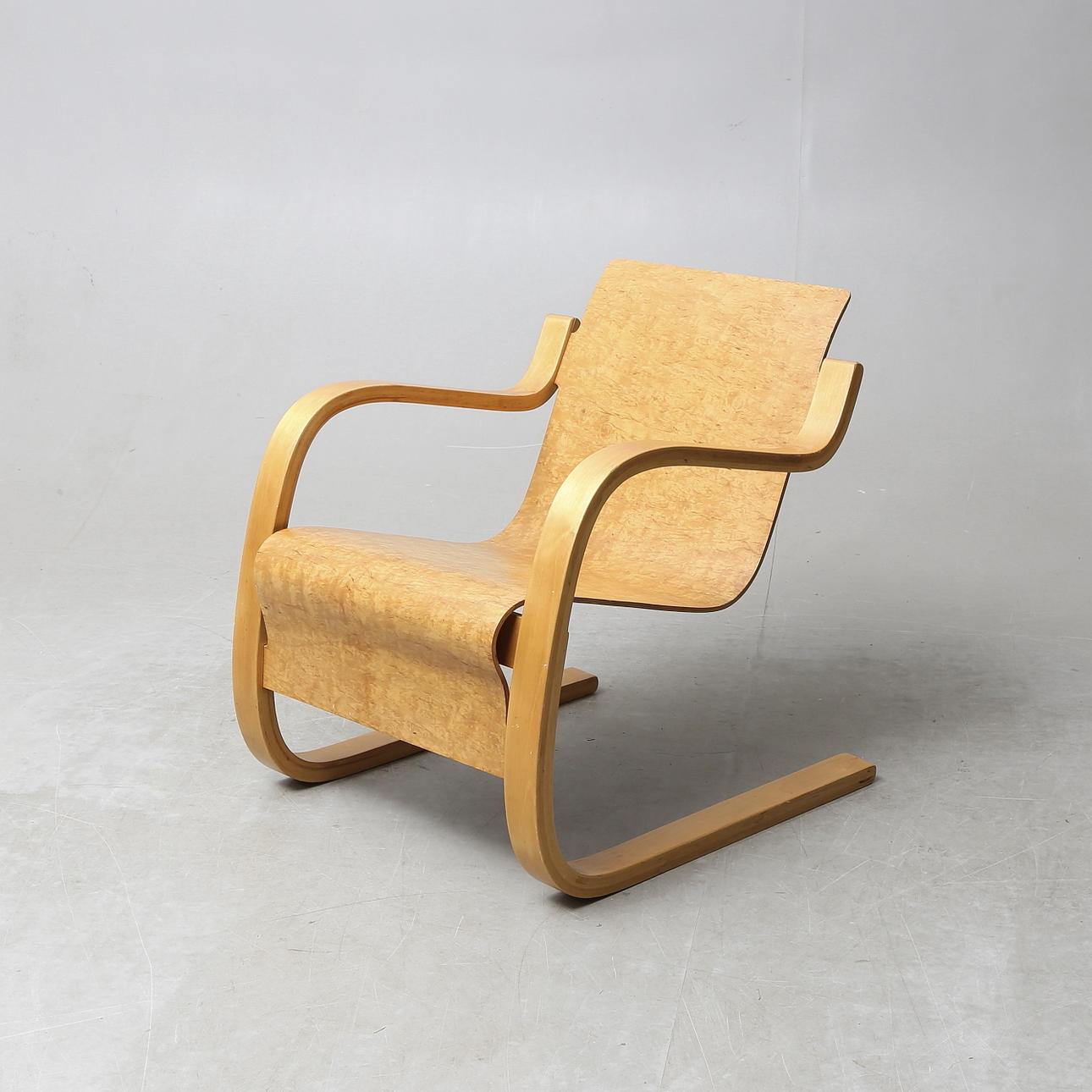 ALVAR AALTO. Armchair, model 31.
