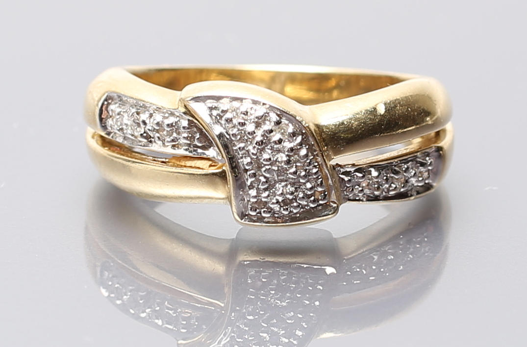 KVINNORS RING.