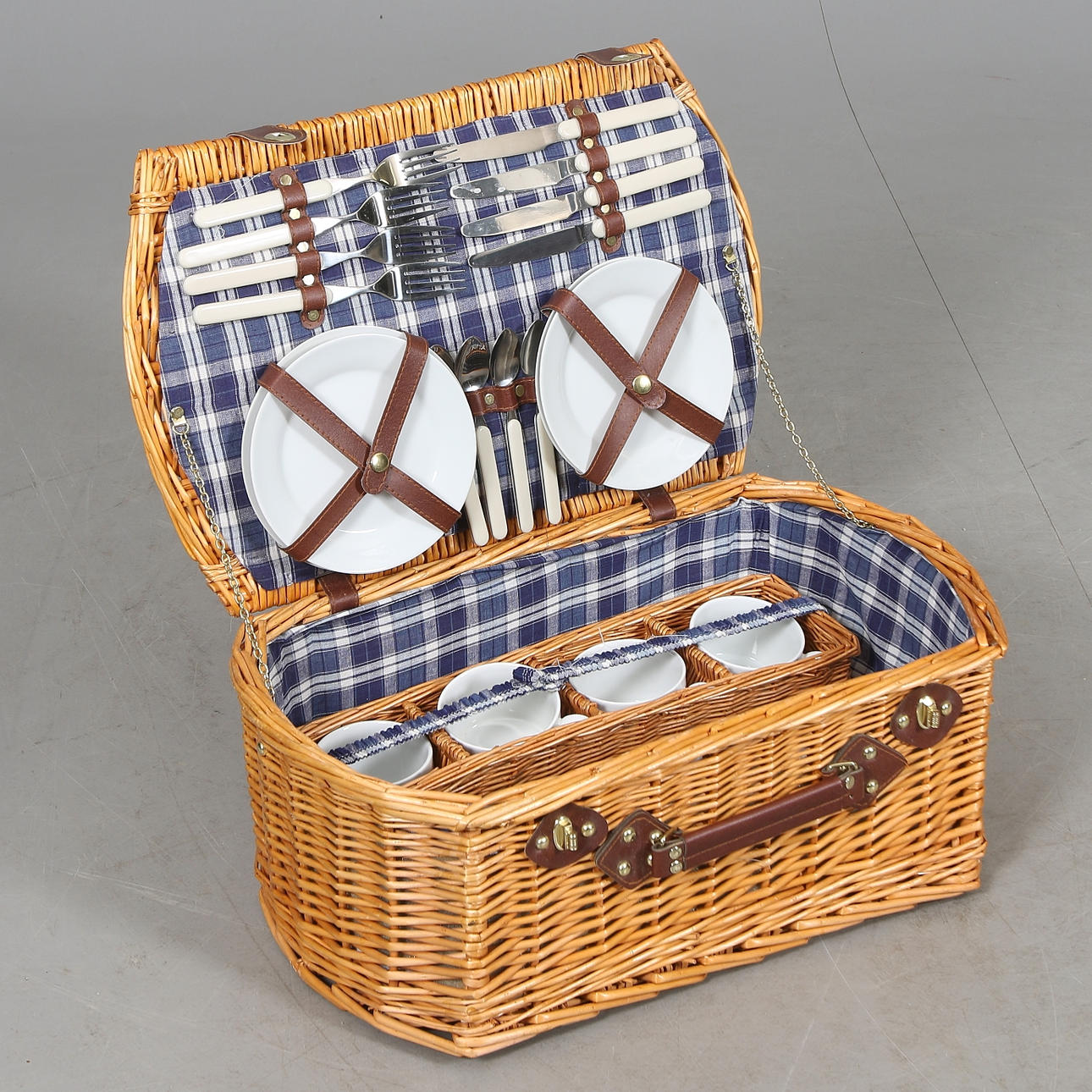 PICKNICKKORG, rotting, porslin, 1900-talets senare del.