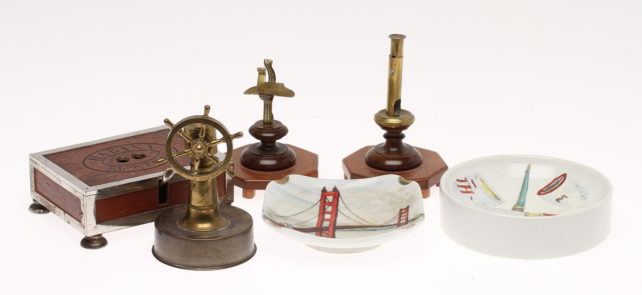 CIGARRSNOPPARE 3 st, CIGARRHÅLLARE, trä och mässing, 1900-tal.