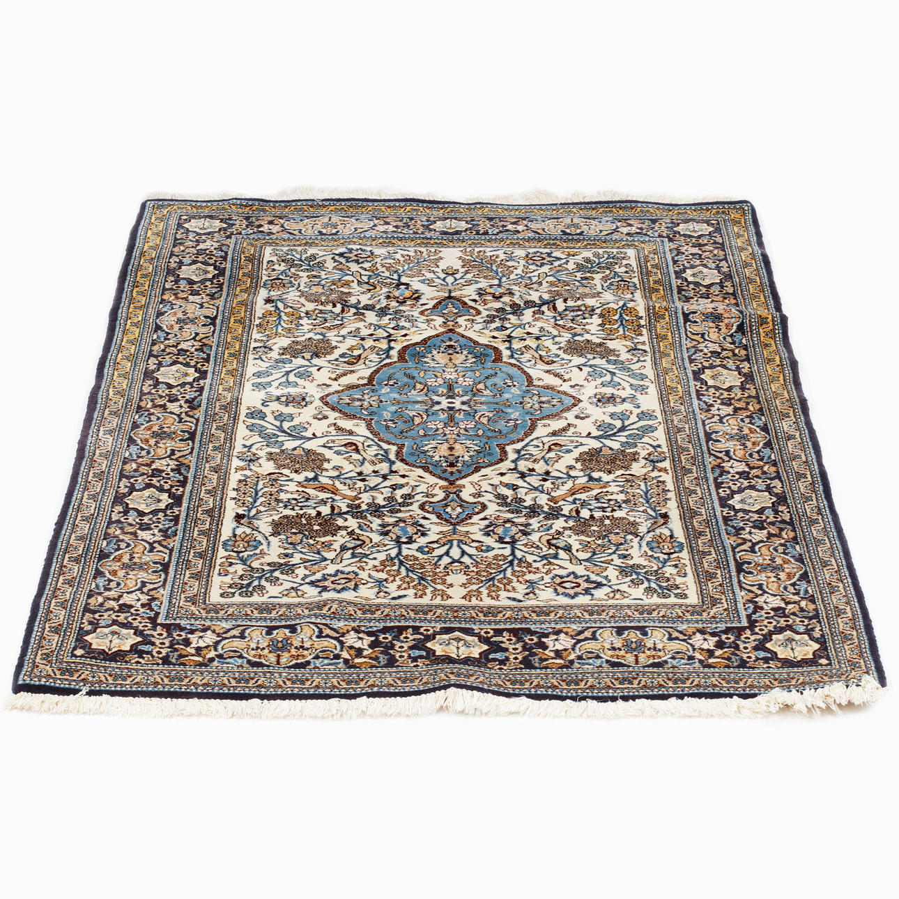 MATTA, Iran, ca 205 x 146 cm. Mattor & Textil - Mattor - Auctionet