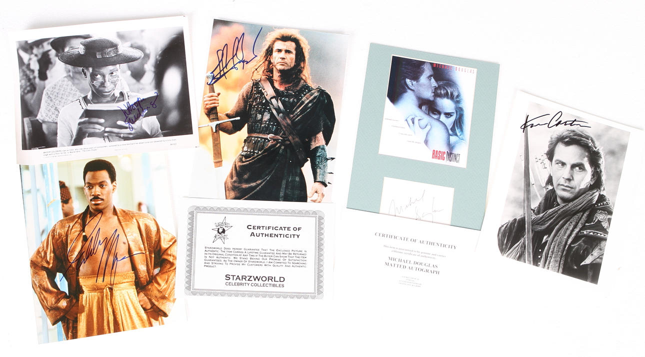 AUTOGRAFER, 5 st, Eddie Murphy, Whoopi Goldberg, Kevin Costner, Mel Gibson, Michael Douglas.