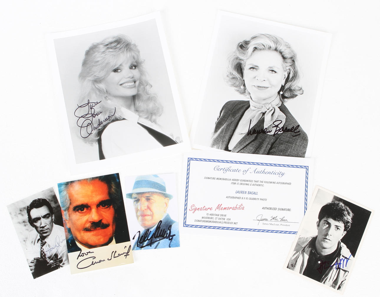 AUTOGRAFER, 6 st, Dustin Hoffman, Anthony Quinn, Loni Andersson, Lauren Bacall, Omar Sharif, Telly Savalas.