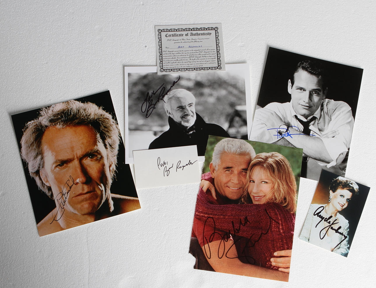 AUTOGRAFER, 5 st, Clint Eastwood, Burt Reynold, Paul Newman, Barbara Streisand, Angela Lansbury.