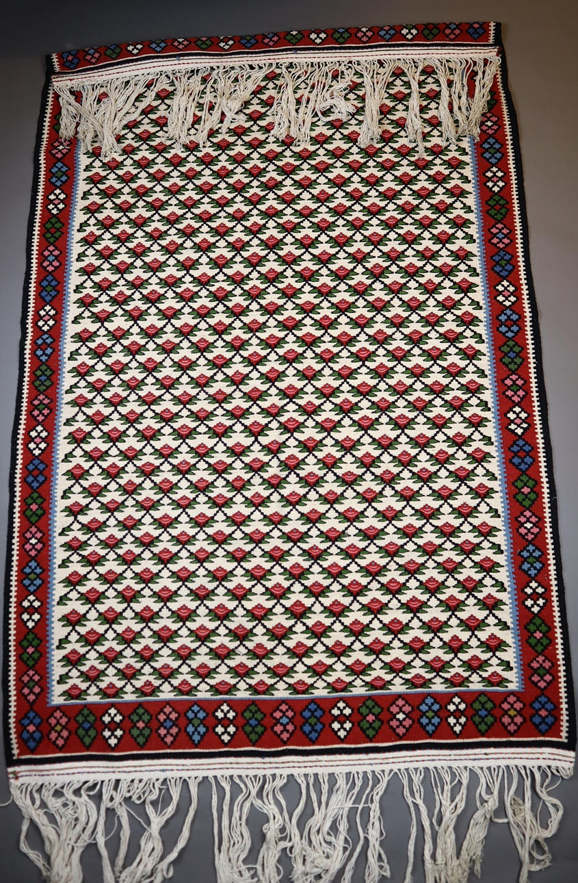 KELIM - Turkmenien, Wolle, florales Muster.