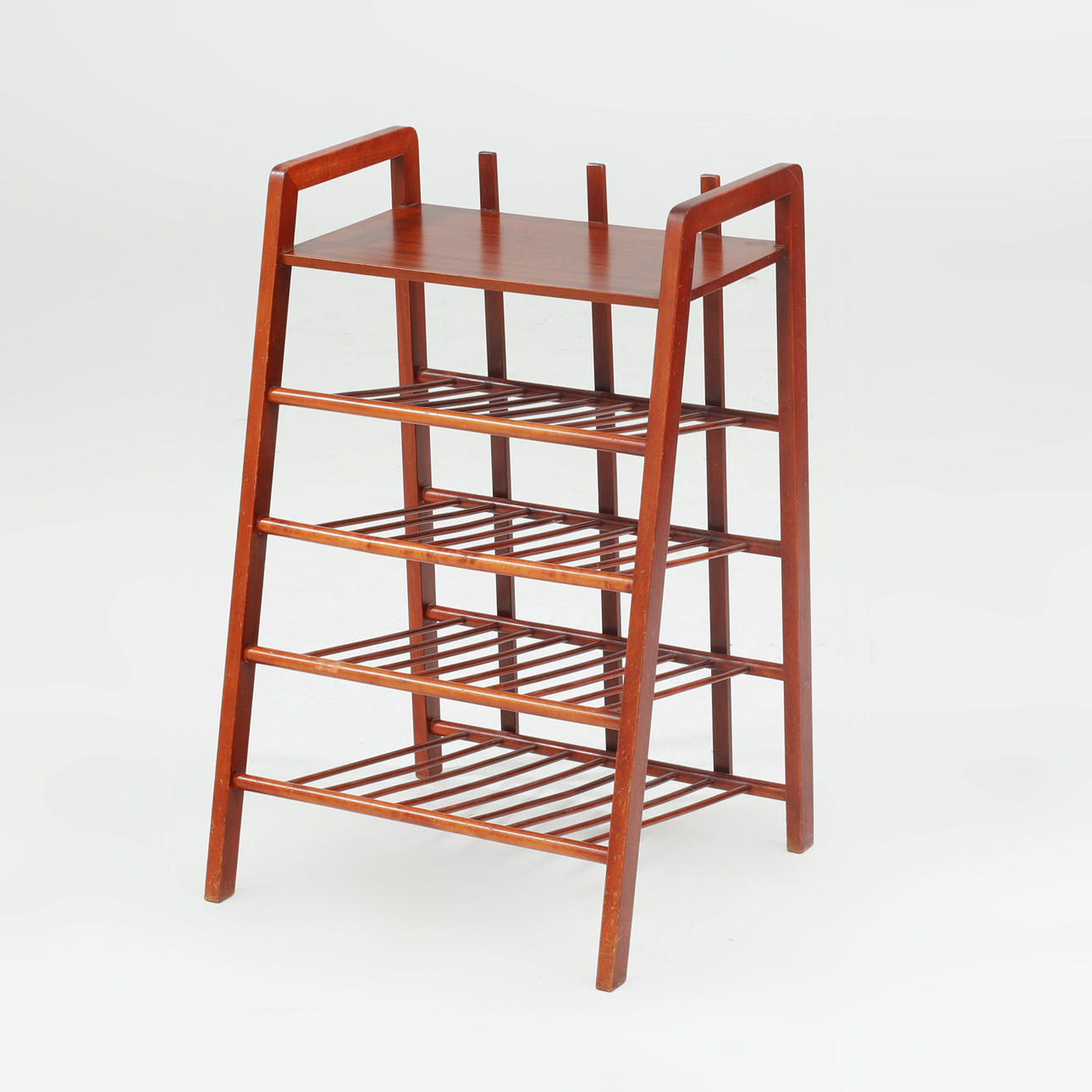 SANOMALEHTITELINE/MUISTIOTELINE.