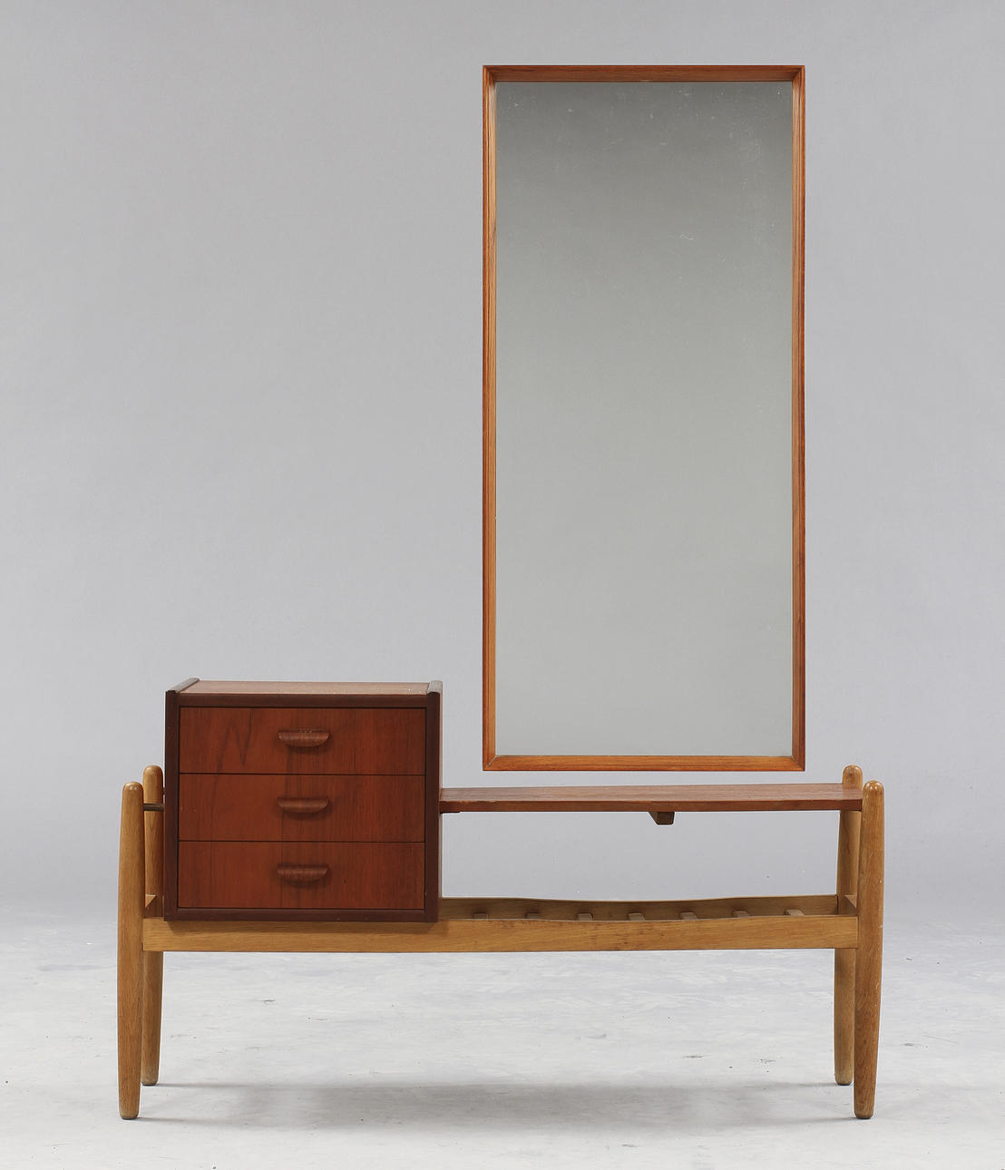 HALLBYRÅ "spectum", IKEA, 1960-tal samt SPEGEL.