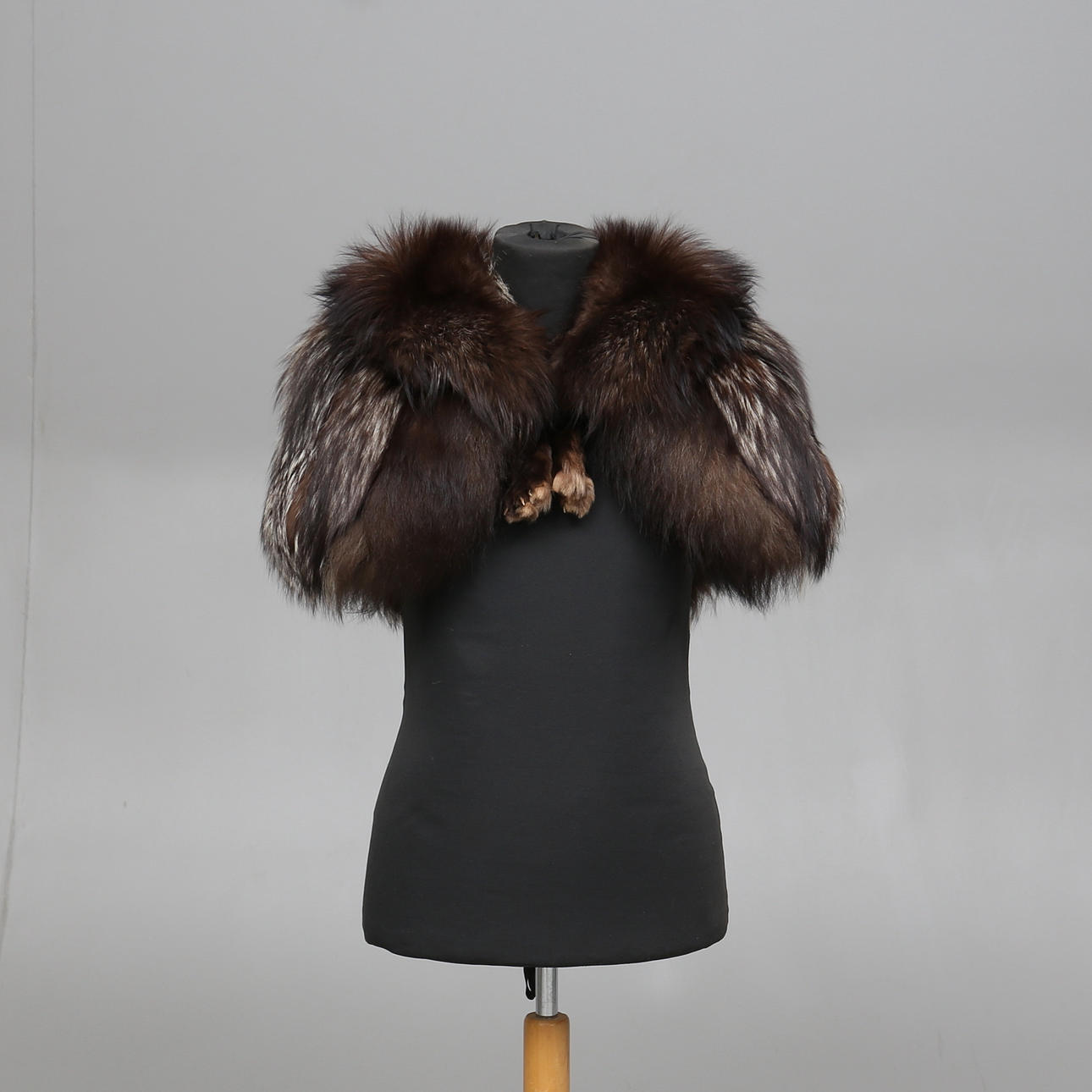 CAPE samt KRAGE, päls, 1900-tal.