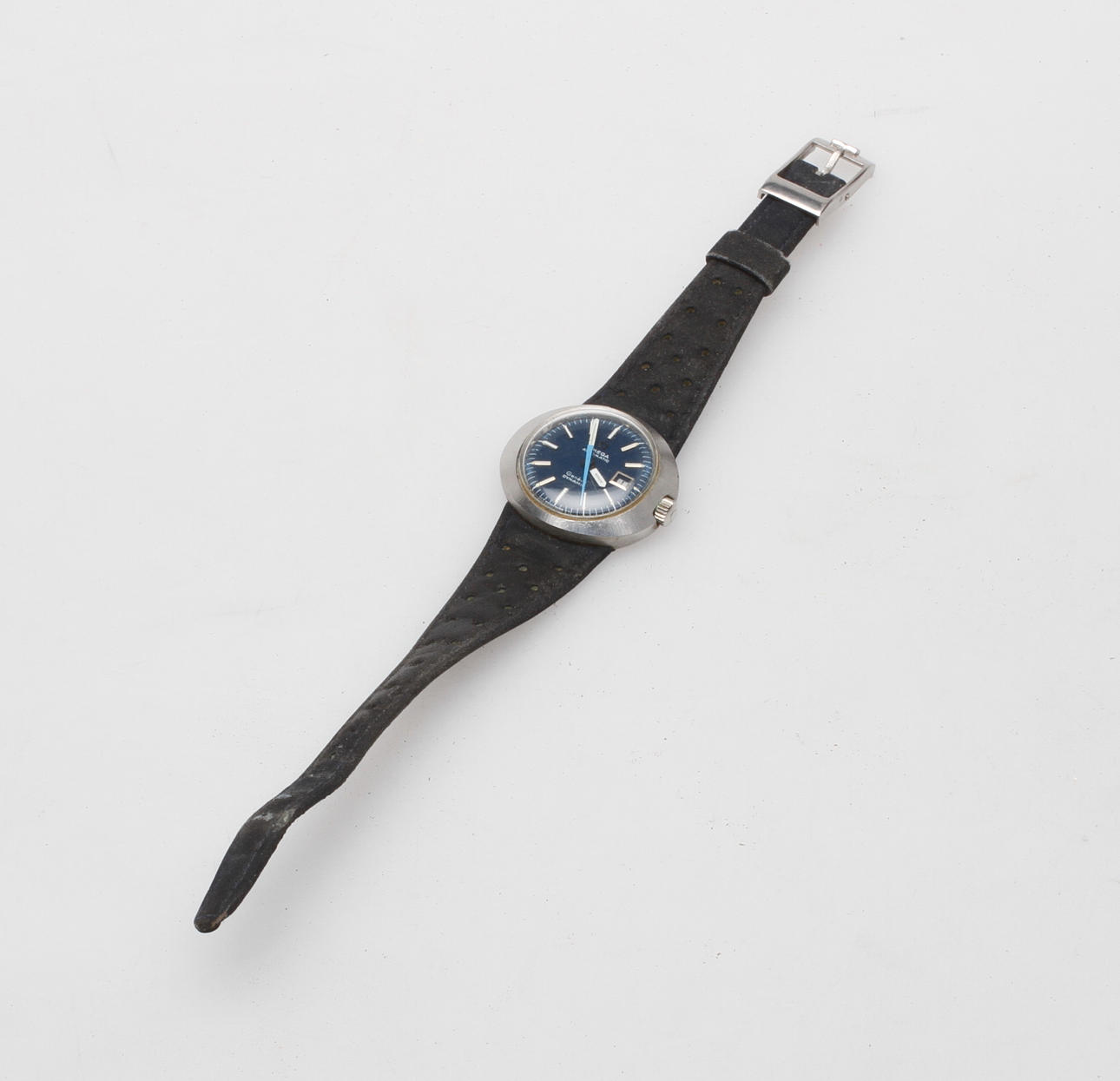 DAMARMBANDSUR, Omega, Genéve, Dynamic, Automatic.