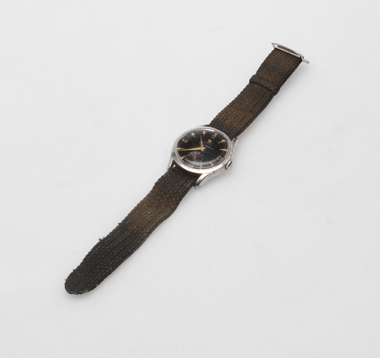 HERRARMBANDSUR, Omega, svart urtavla, 1900-talets mitt.