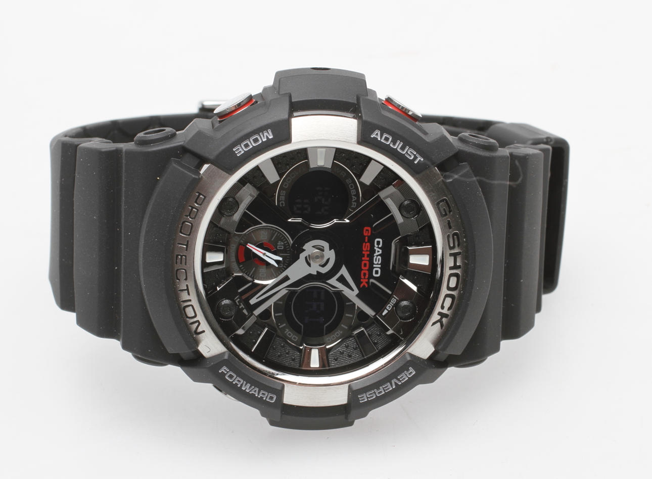 ARMBANDSUR CASIO G-CHOCK GA-200.