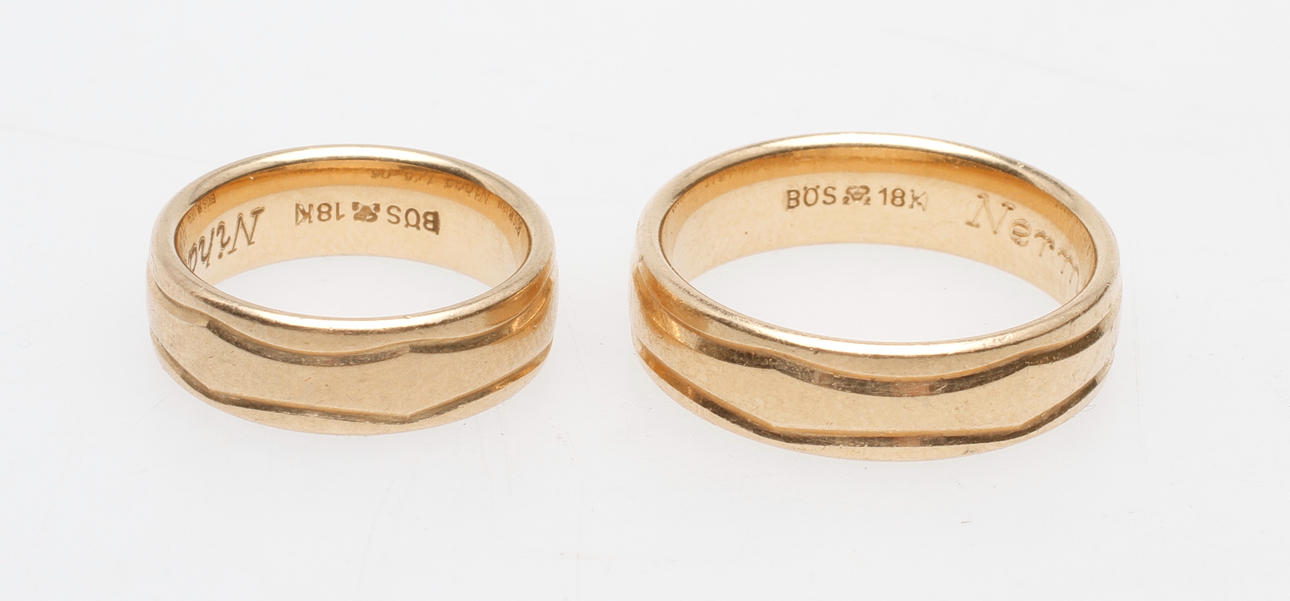 RINGAR, 2 st, 18k guld, vikt ca 16 gr.