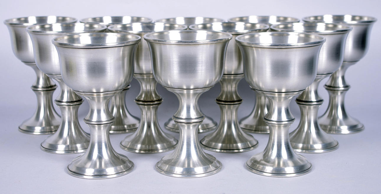 VINGLAS, 12 stycken, tenn, K. Wallberg, Wege Tenn, Vittsjö.