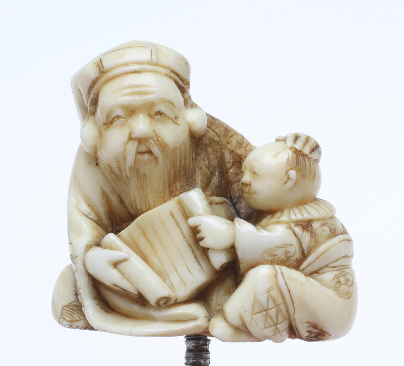 FIGURIN, ben, Äldre man och barn, Japan, 1800-tal.