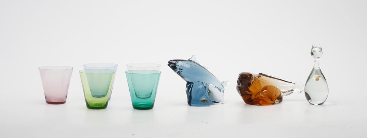 GLASFÖREMÅL, 8 delar, Reijmyre samt Gullaskruf.