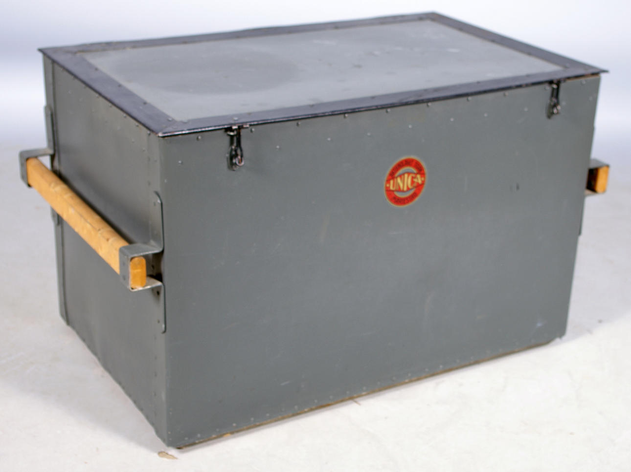 KISTA, militär, "Unica", AB Tidan Mariestad.