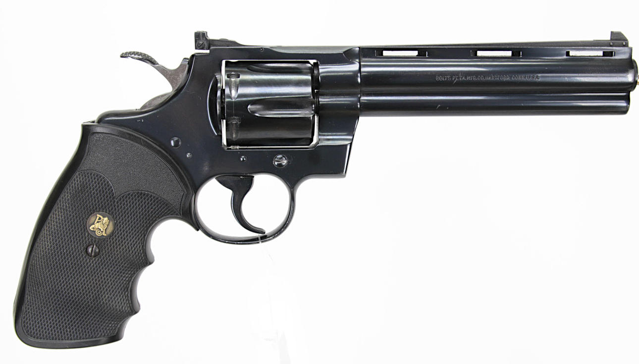 167. REVOLVER, American, Double Action, make Colt, model Python, caliber .357 Magnum, serial number 32293E, serial number SE0240483.