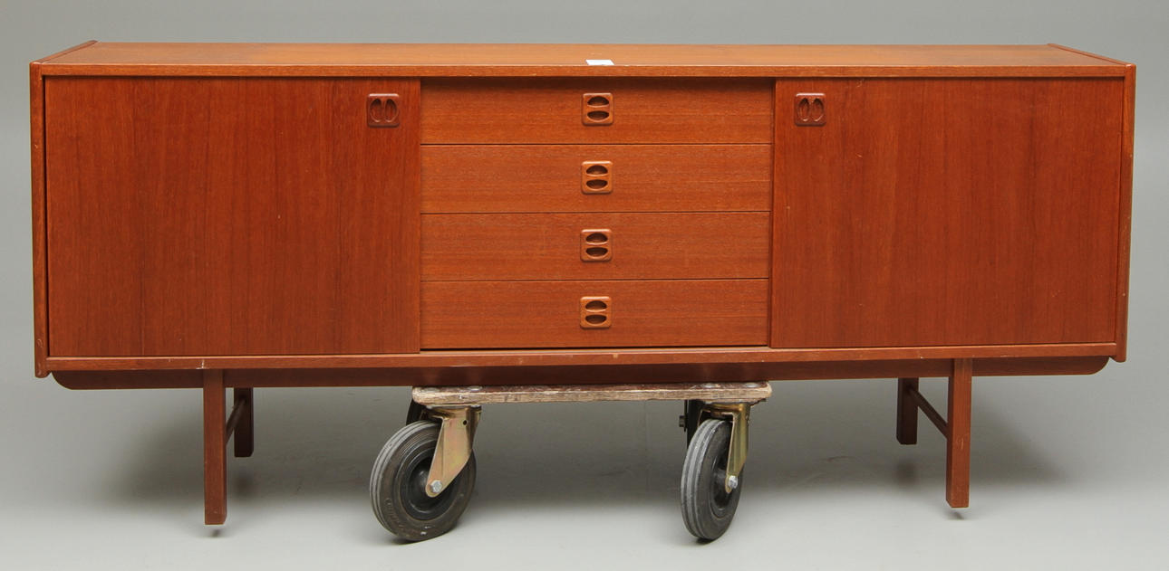 SIDEBOARD, teak, 1960-tal.