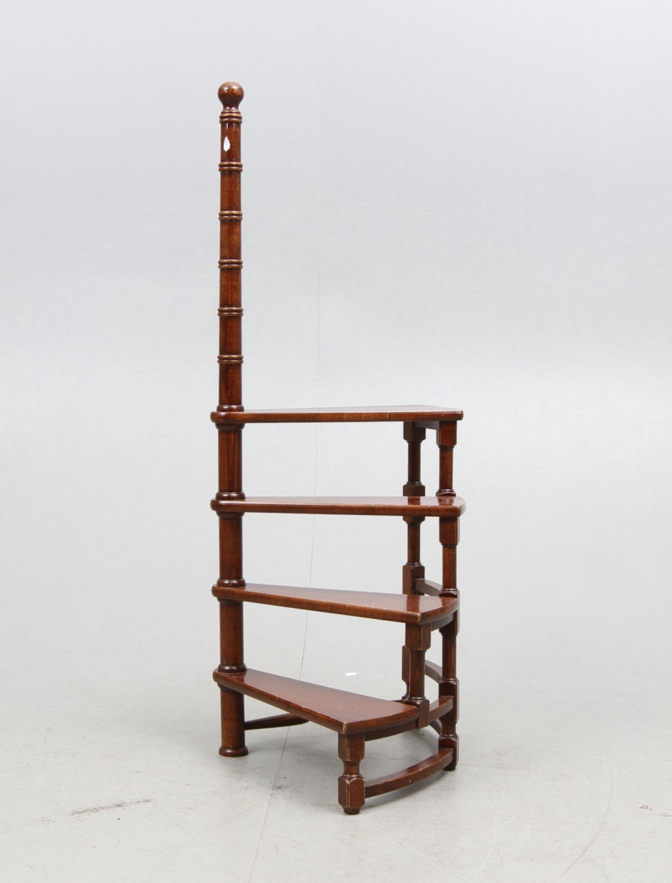 BIBLIOTEKSSTEGE, 1900 tal.