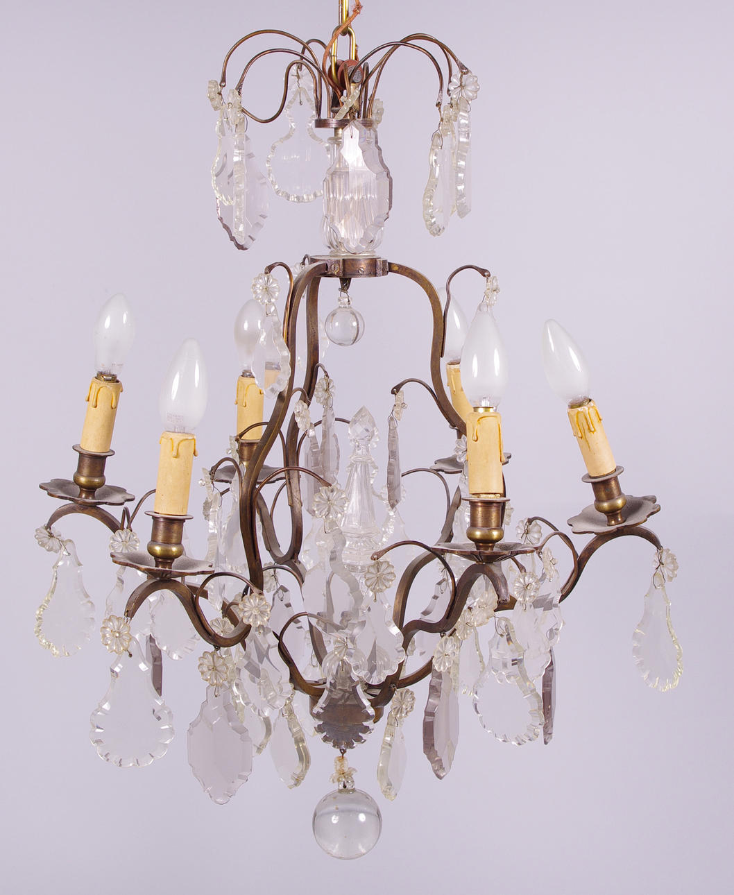 LJUSKRONA, rokokostil, tidigt 1900-tal.