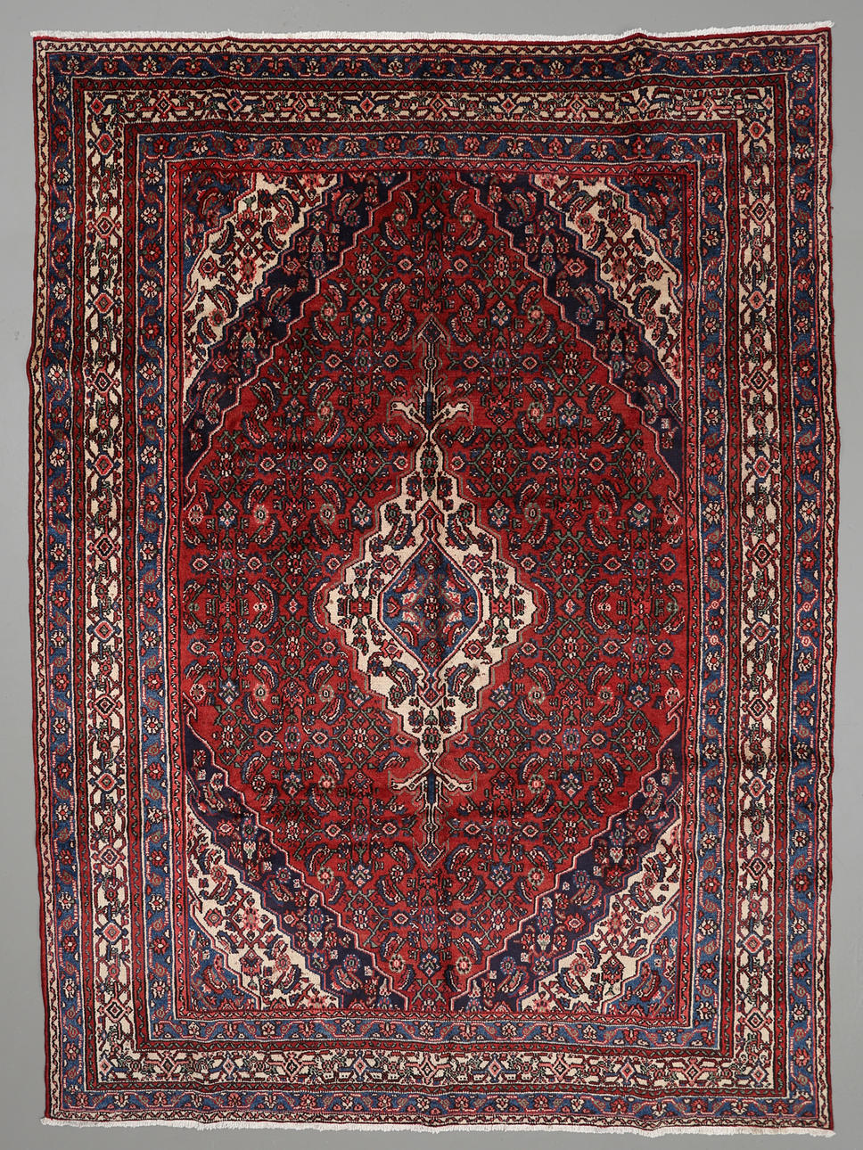 MATTO, Persia, Hamedan, 355 x 255 cm.