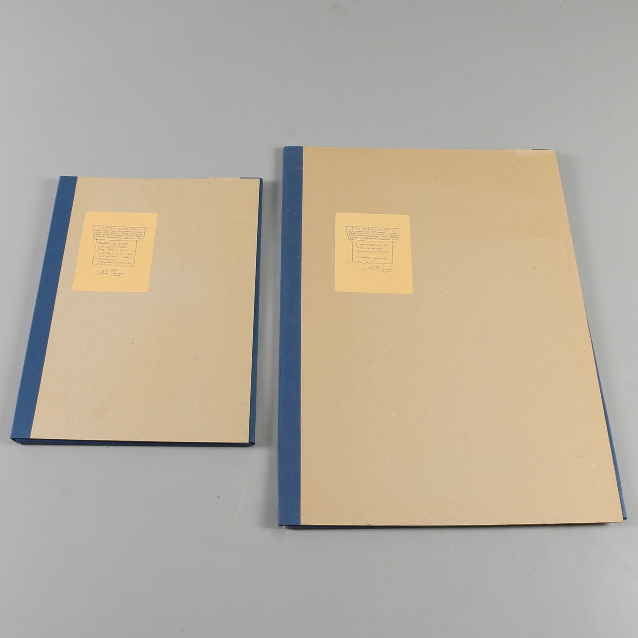 THEATER PORTFOLIO, 2 pcs. Acke Oldenburg from Erik XIV by August Strindberg.