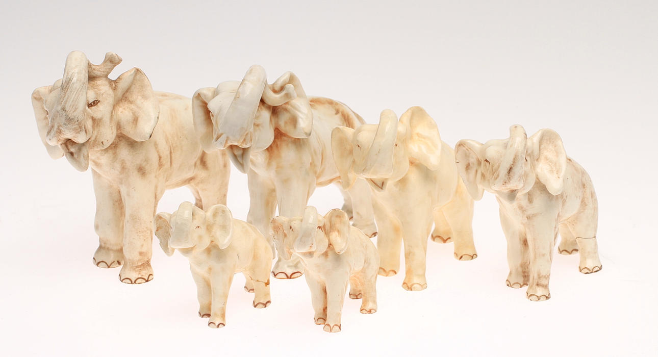 FIGURINER 6 st, elefanter, porslin, Royal Dux Tjeckoslovakien.