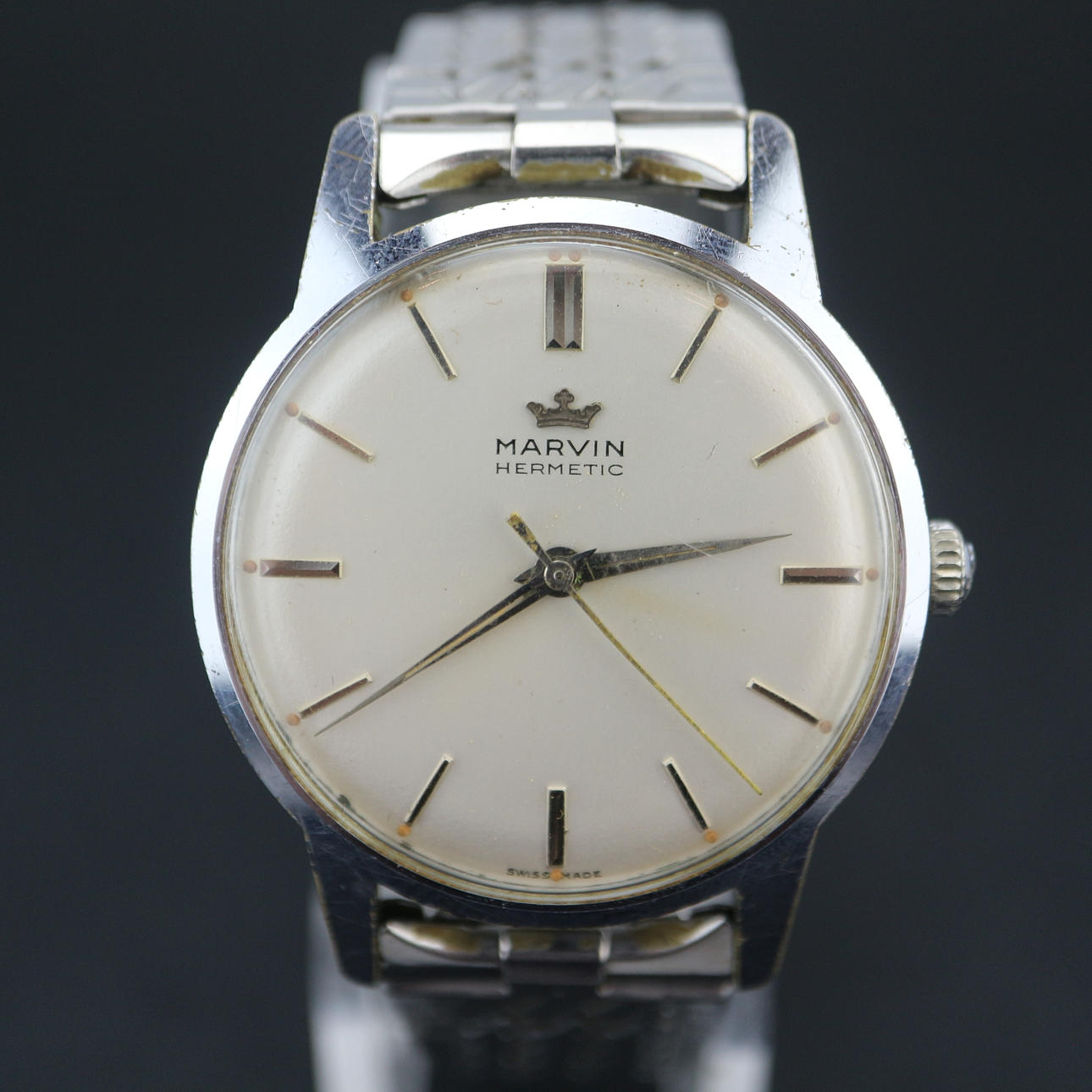 MARVIN HERMETIC WRISTWATCH.