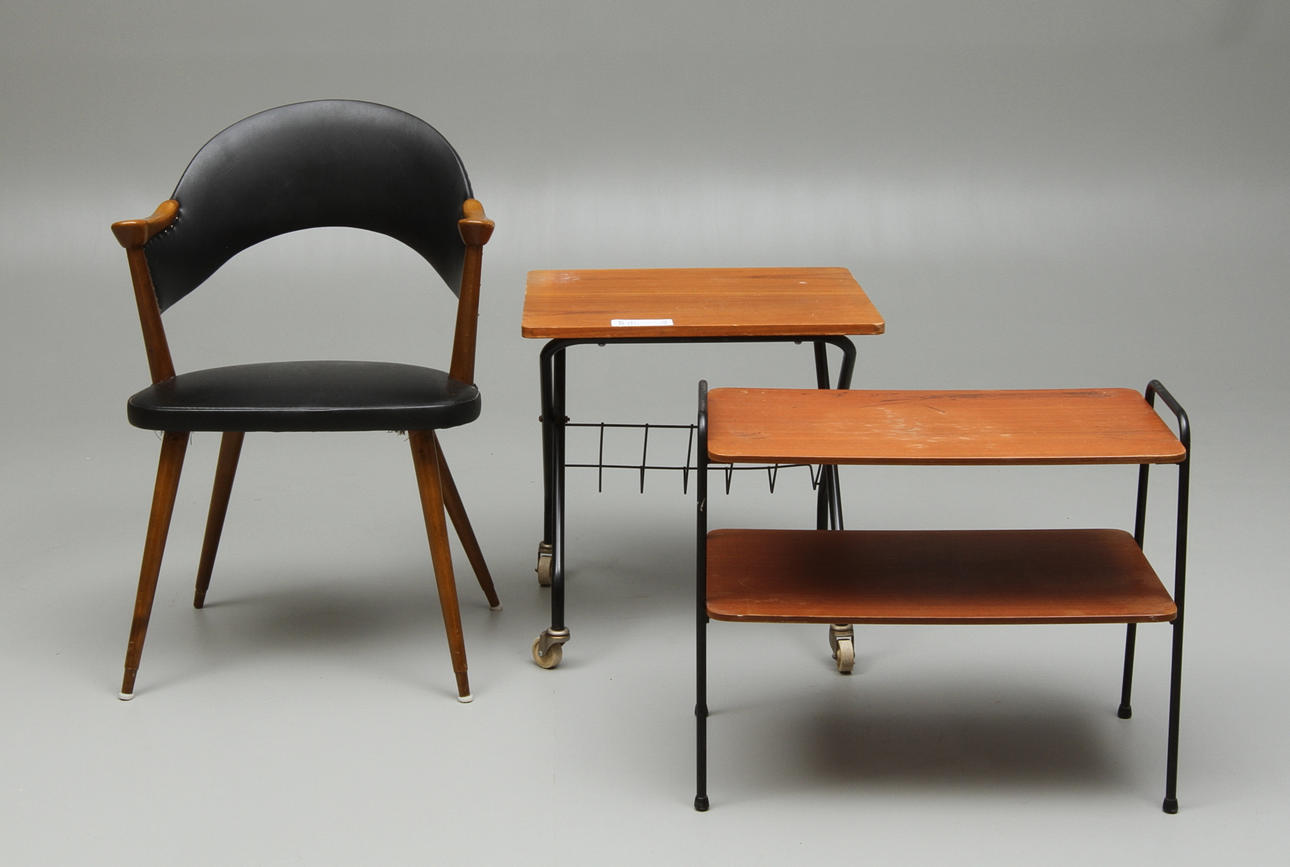 KARMSTOL, TIDNINGSBORD 2 st., 1960-tal.