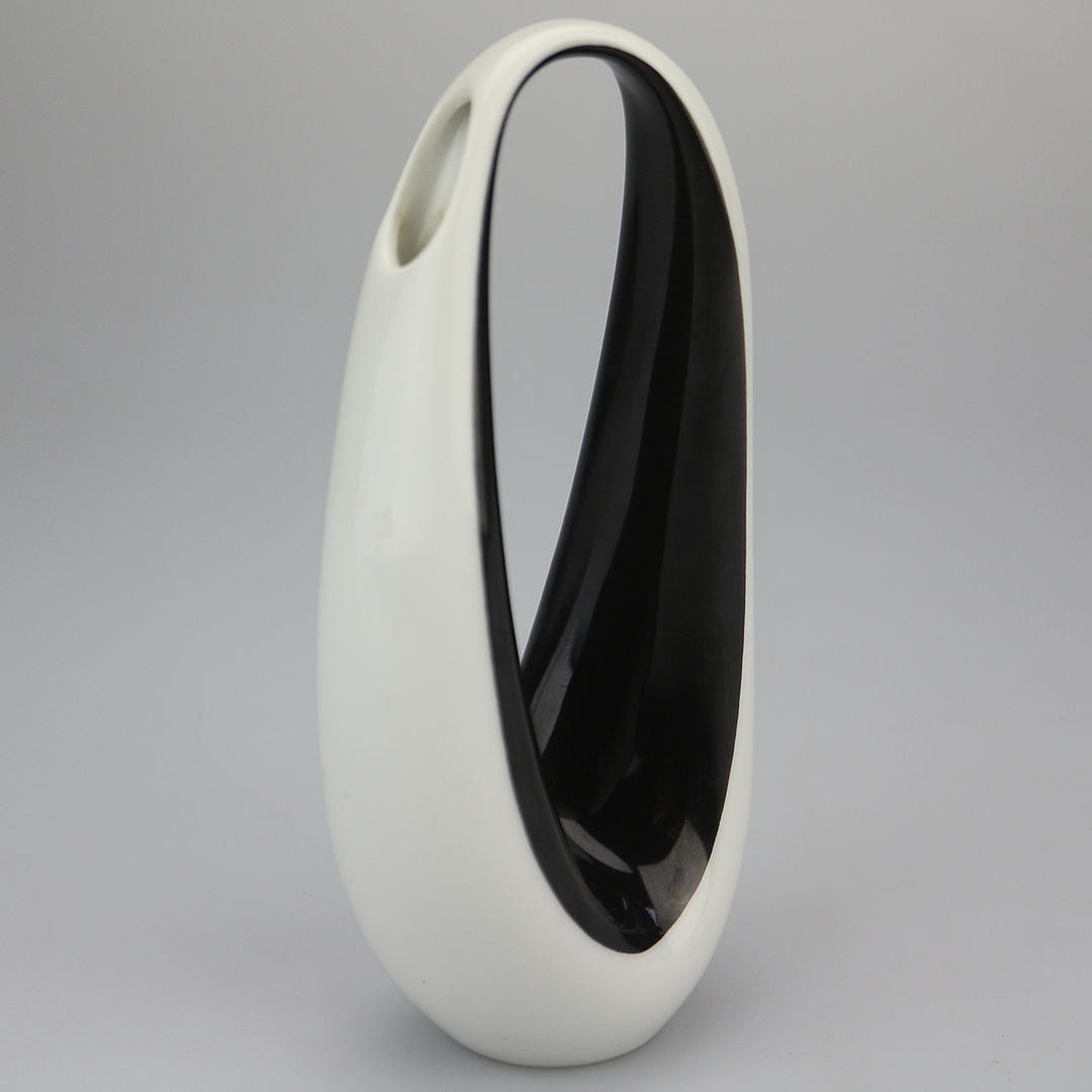 ROSENTHAL CUMMET VAS.