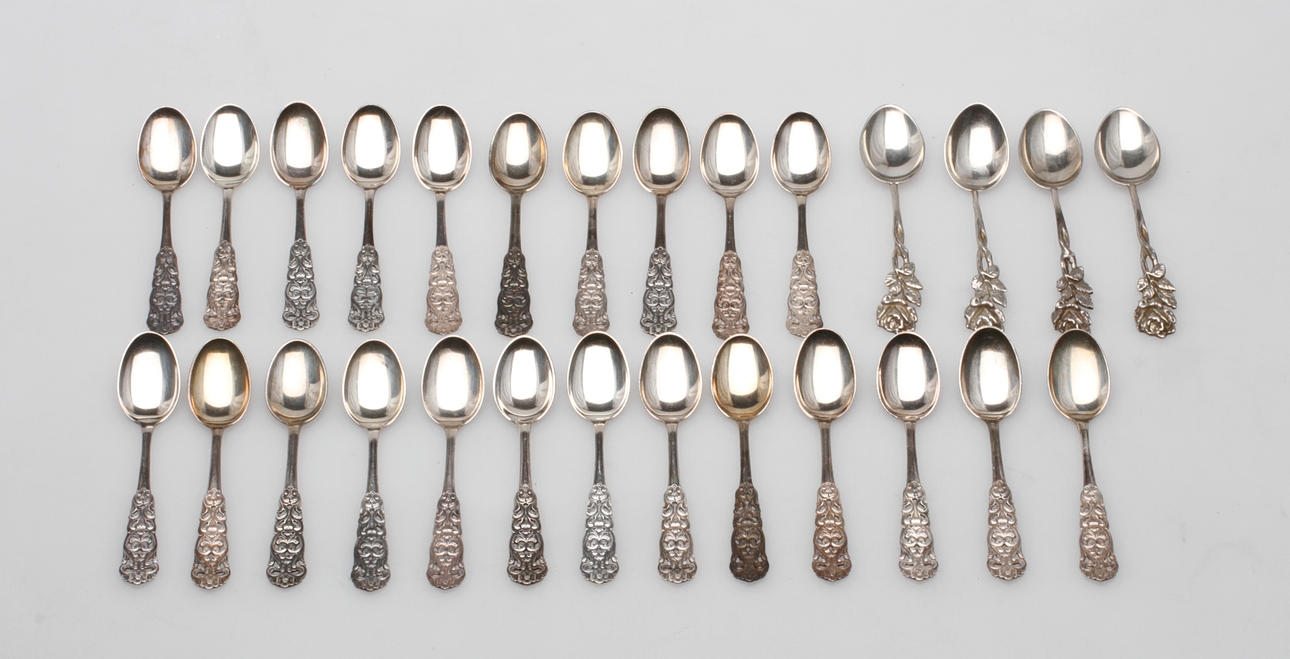 SKEDAR, silver, vikt ca 234 gram.