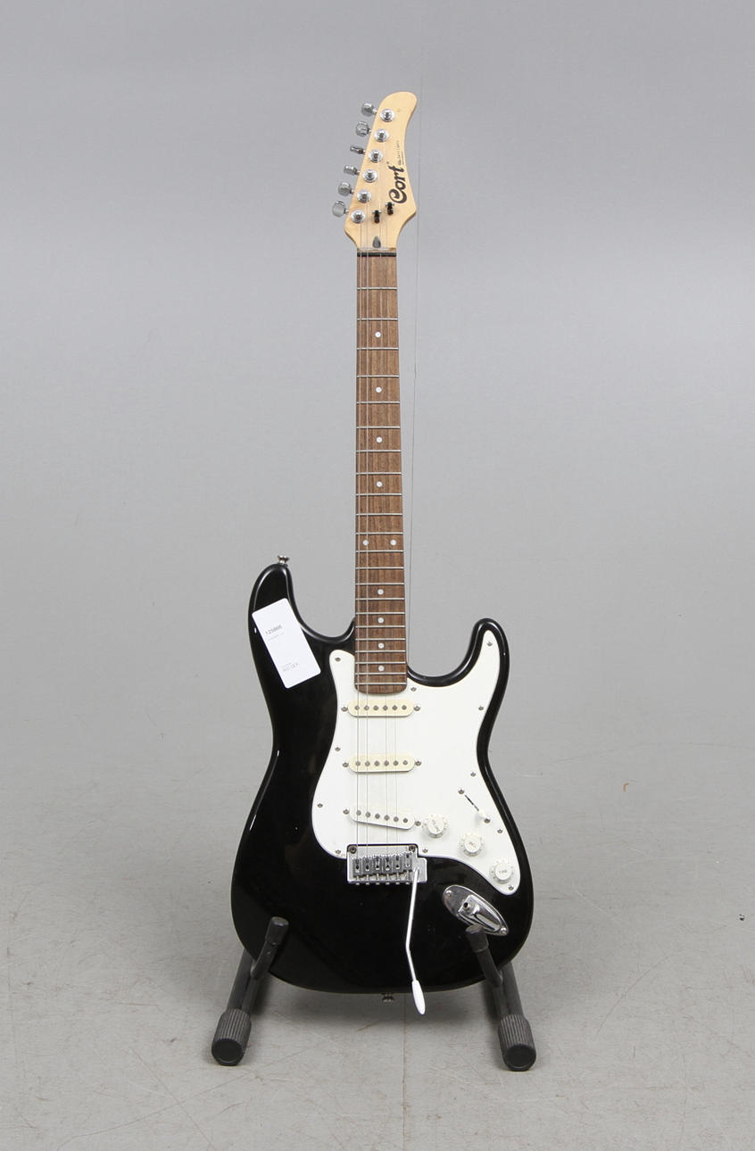 ELGITARR, Cort.