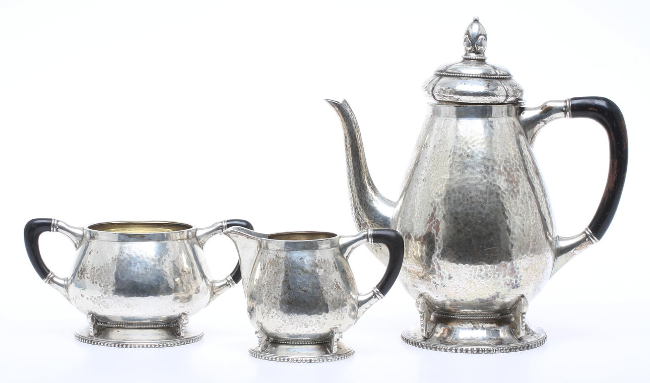 KAFFESERVIS, 3 delar, silver, svenska imporstämplar, jugend, 1900-talets första hälft.