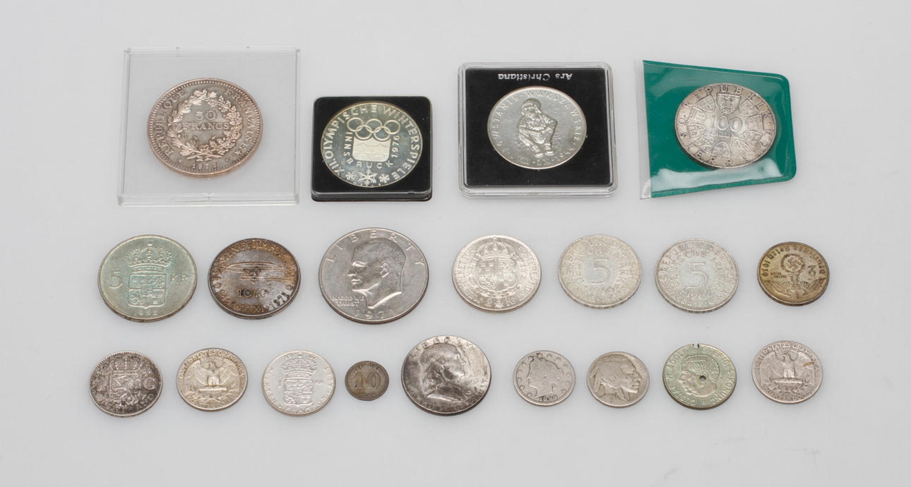 DIVERSE MYNT, 20 delar, bland annat silver.