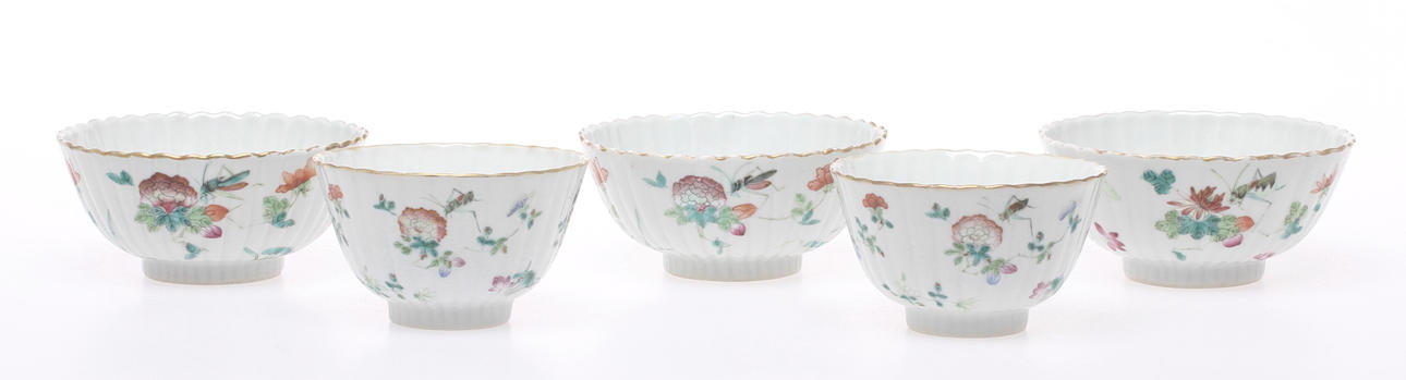 SKÅLAR, 2 + 3 st, porslin, Kina.