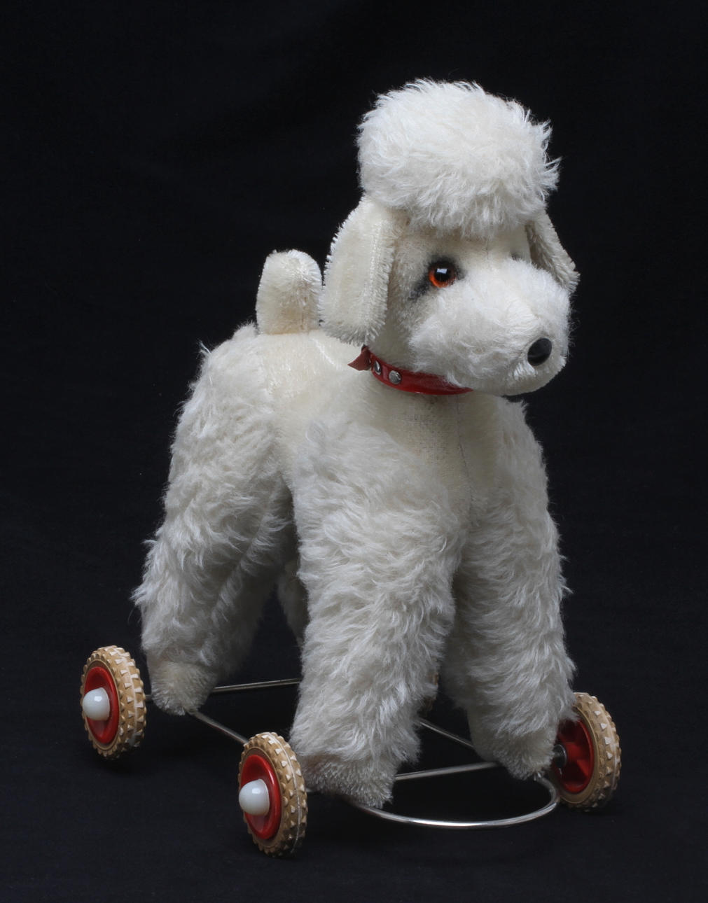 LEKSAKSHUND, pudel, 1900-talets mitt.