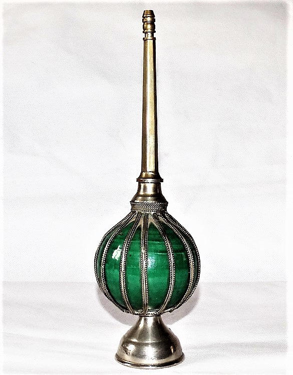 MESSING KERAMIK PARFUMSPENDER; um 1980.