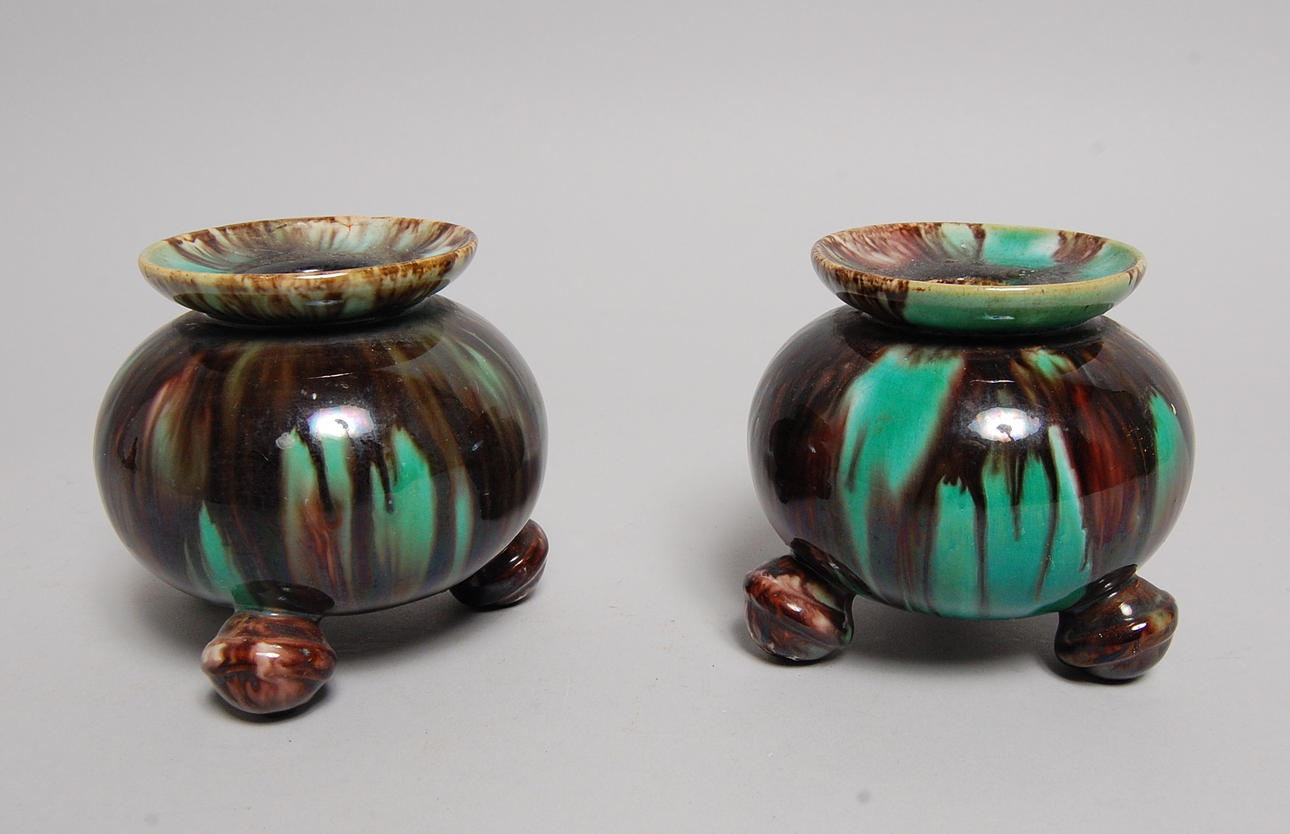 LJUSSTAKAR, 1 par, majolika, troligen, Höganäs.